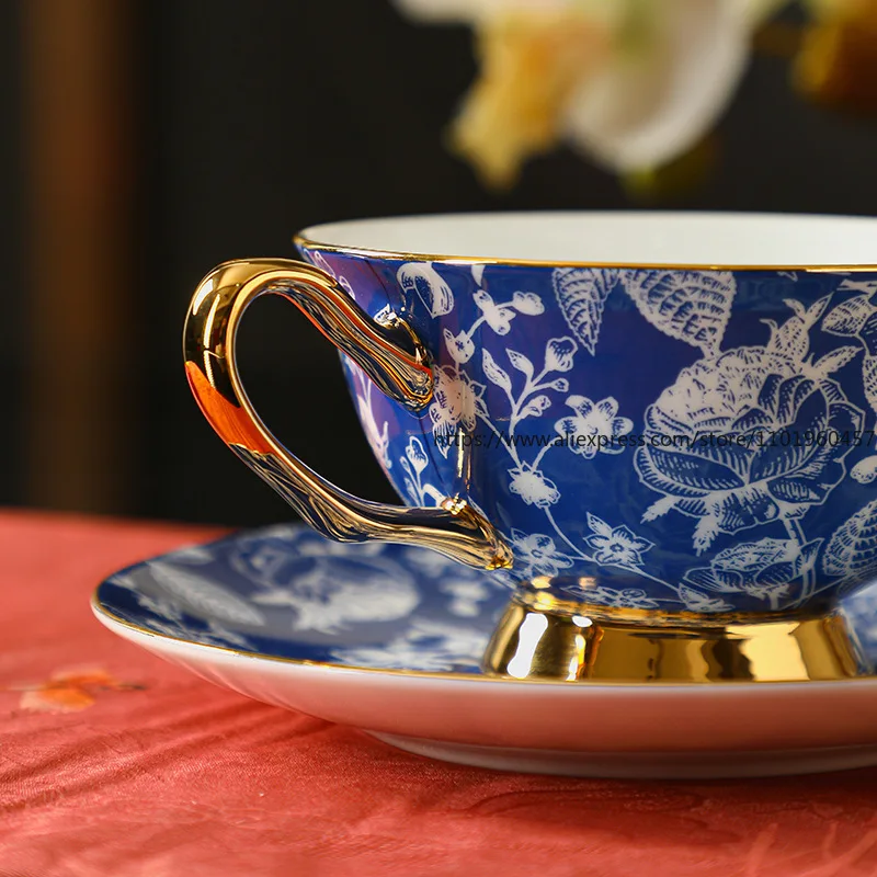 

Vintage Coffee Cup Set with Saucer European-Style Premium Bone China High-Grade Ceramic Couple's Gift Set Gift Box