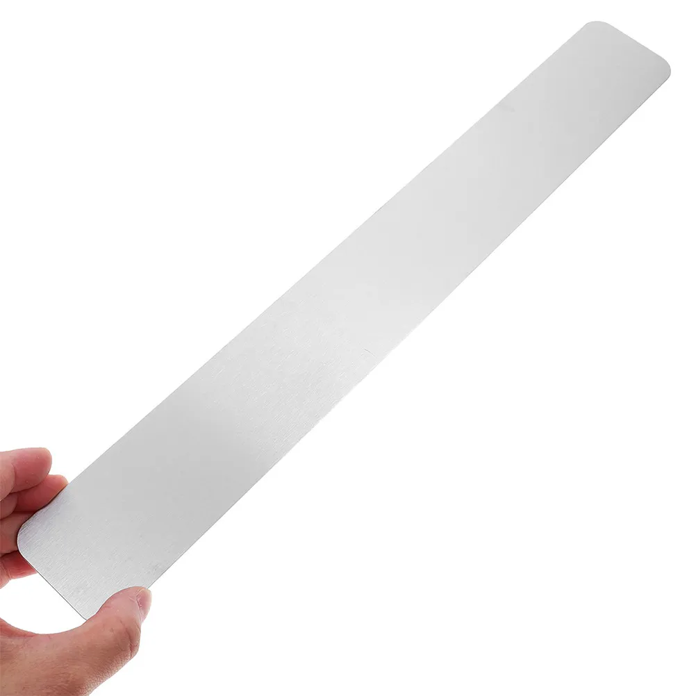 壁用掲示板ストリップ4枚セット-375x50mm-丈夫な鉄製-磁気面-粘着裏面-多用途-メモボードストリップ-写真用