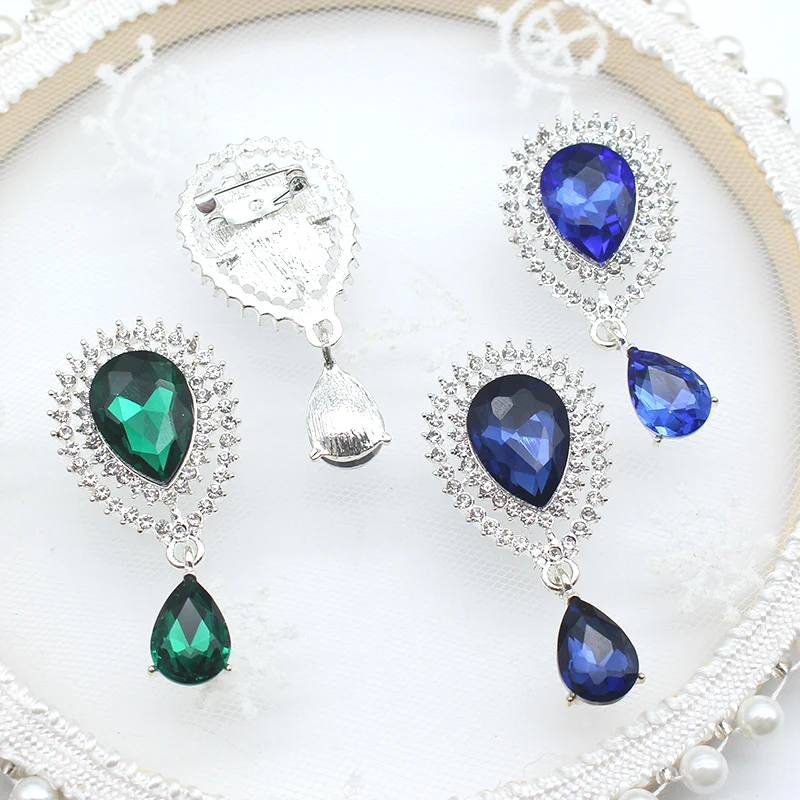 Shiny 2Pcs/Batch 25*30mm Teardrop-Shaped Glass Crystal Brooch Accessories DIY Fine Clothing Wedding Rhinestone Decoration
