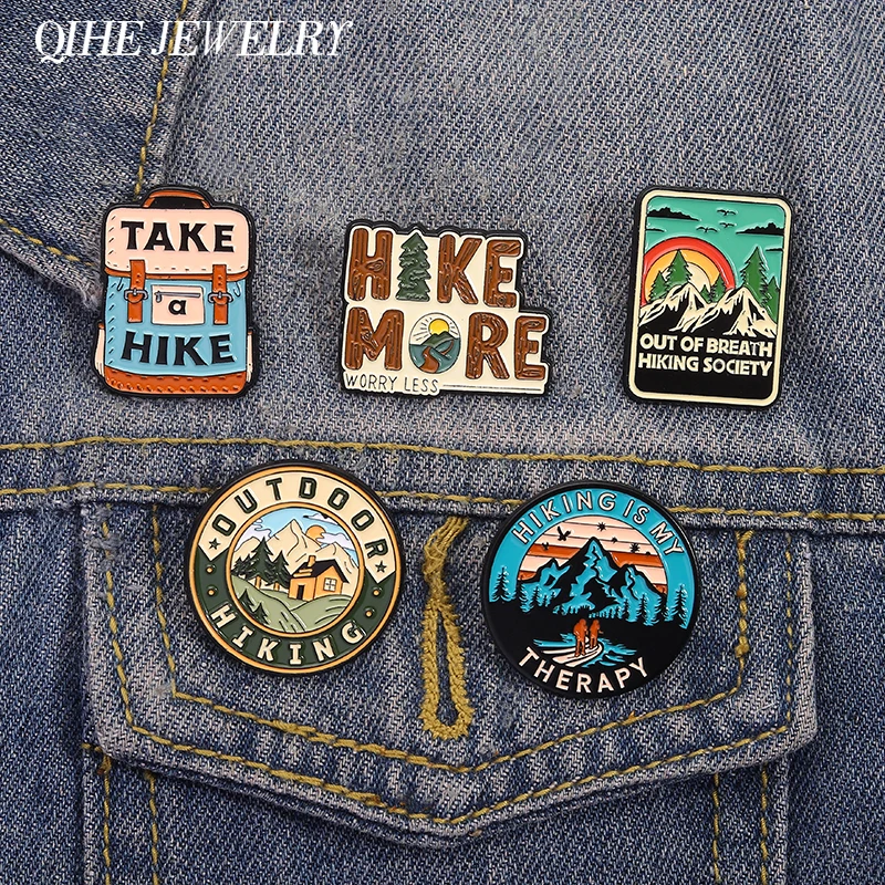 Outdoor Wandern Reise Brosche Emaille Pins Wanderung Mehr Sorgen Weniger Wandern Ist Meine Therapie Broschen Rucksack Revers Abzeichen Schmuck Geschenke