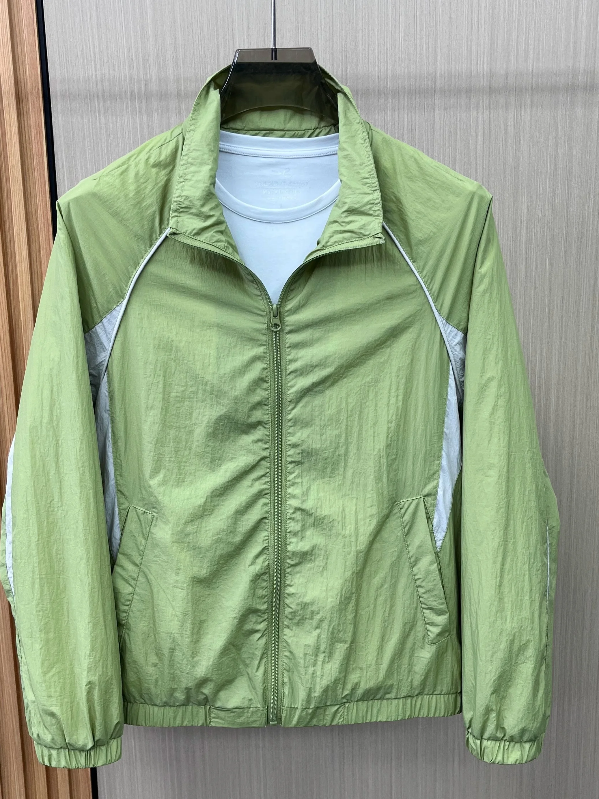 

Men's Summer New Sle Lightweight Outdoor Casual Sports Jaet Faionable Versatile Windproof Polyester/Nylon Cosite Fiber