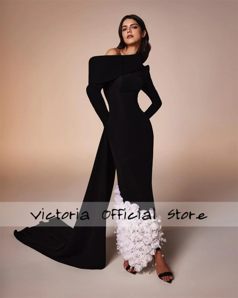 Robe de soirée noire élégante, asymétrique épaule dénudée, manches longues, Tulle, plumes, fleurs, traîne, robes de mariée pour saoudien, dubaï, personnalisées