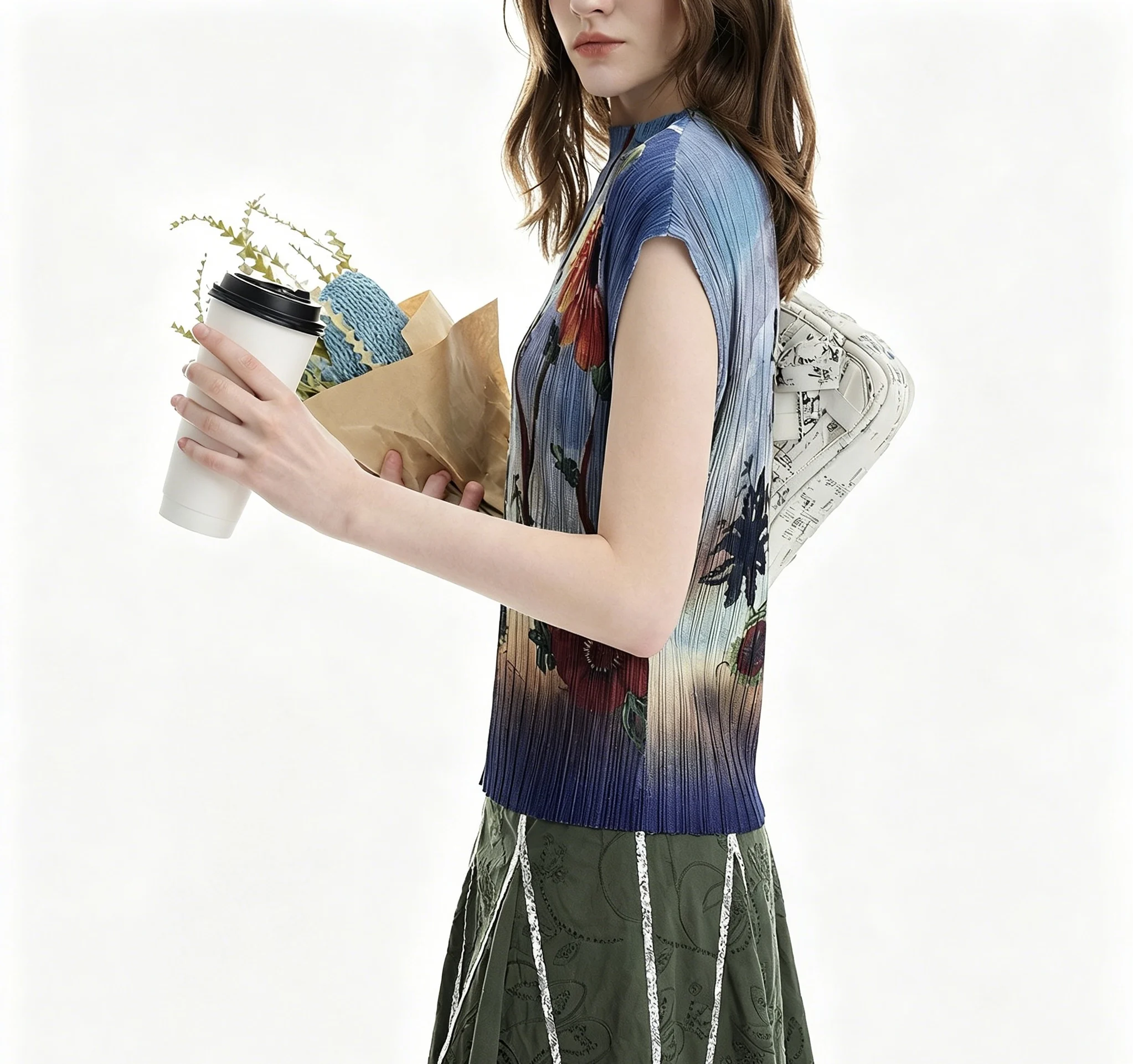 Spanish original single women's knitted T-shirt slim fit classical floral print short sleeved top, lightweight and breathable