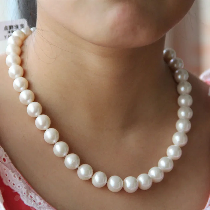 

Send mother GIFT 12-13MM large circle natural Fresh water pearl light necklace 18inch