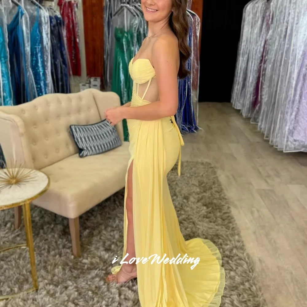 Amarelo sem alças vestidos de noite 2025 sem mangas sem costas sereia até o chão lado split plissado vestido de festa de casamento personalizado