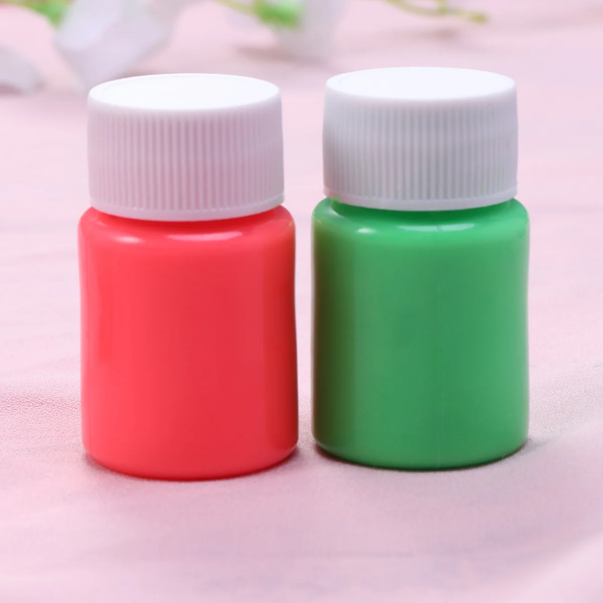 

20G Bottle Glow In The Dark Fluorescent Paint Long-Lasting Luminous Face Paint For Festivals Halloween Art Supplies