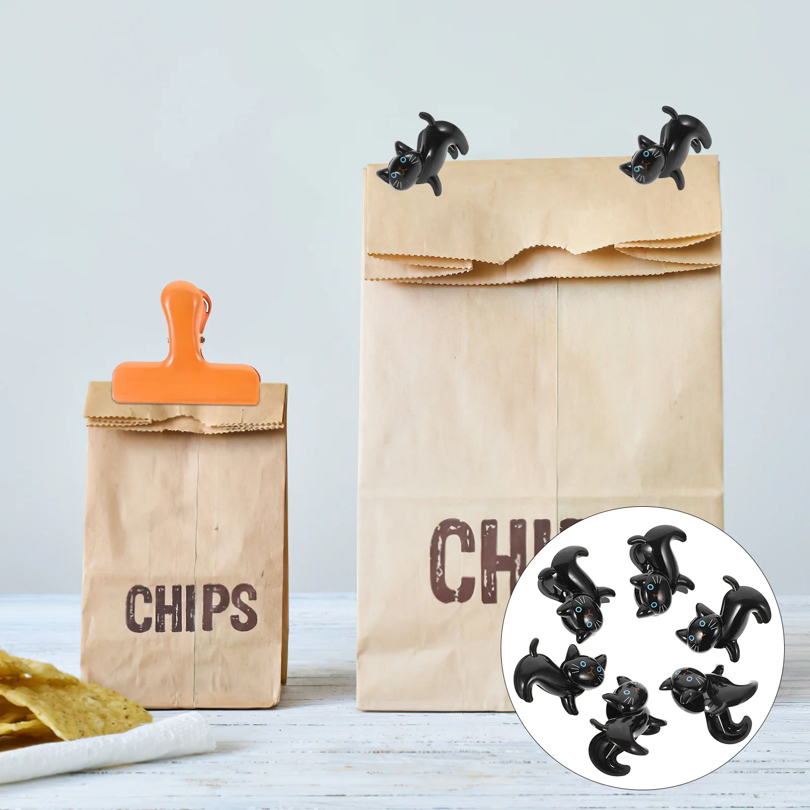 

6Pcs Multi-Functional Cat Shaped Clothespins Nonslip Design for Sealing Snacks Hanging Clothes Photos Beach Towel Clips