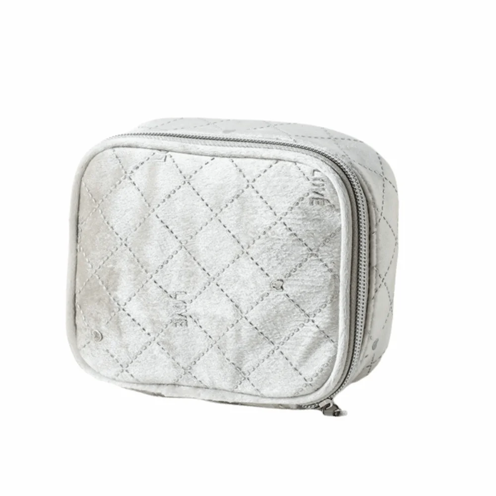 

Cute Velvet Makeup Bag Zipper Closure Compact Cute Square Cosmetic Bag Simple Lightweight Mini Makeup Bag Travel Accessories