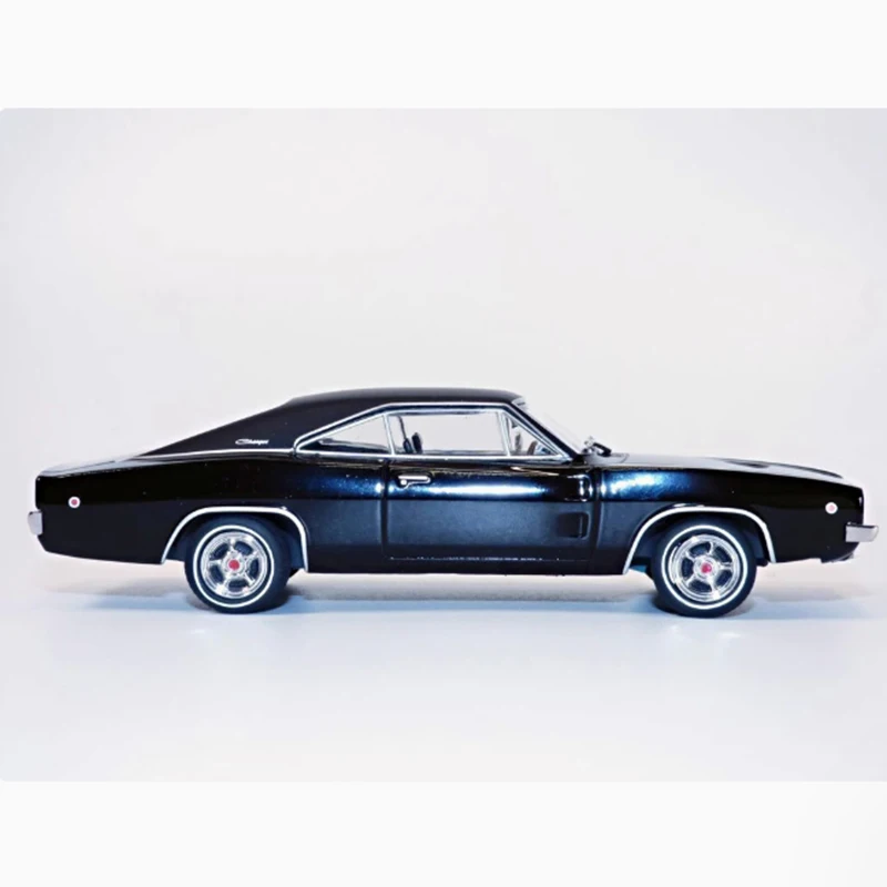 GreenLight 1:43 1968 Dodge's Charger RT Alloy Car Model Collection Display Toy Gifts Souvenirs