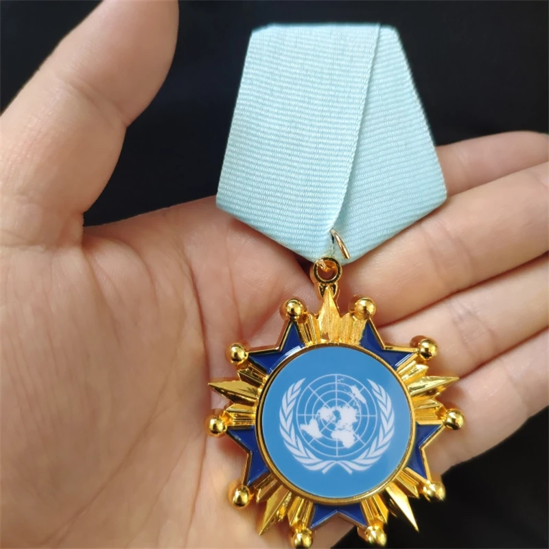 Classic United Nations Peacekeeping Commemorative Medal Replica Exquisite Zinc Alloy Badge Souvenir Collection Unique Decor Pin