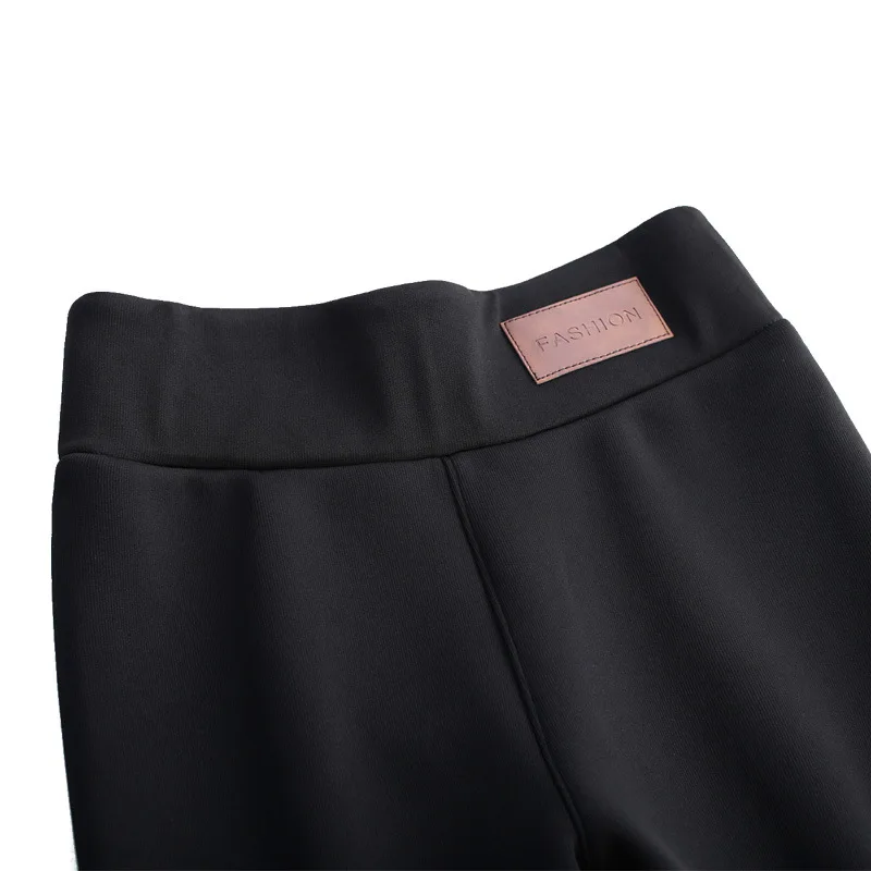 Pantaloni da trekking da donna termici spessi e caldi foderati in pile invernale elasticizzati leggings a matita con pile invernale per le donne alla moda