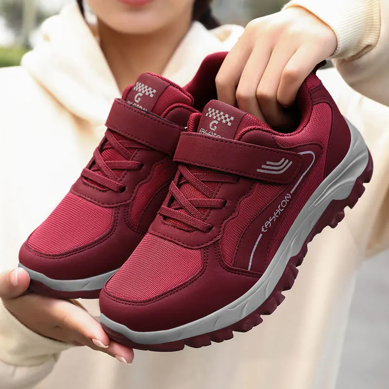 

Sports Shoes For Women 2024 Autumn New Couple Style Women Sneakers Casual And Comfortable Middle-aged And Elderly Walking Shoes