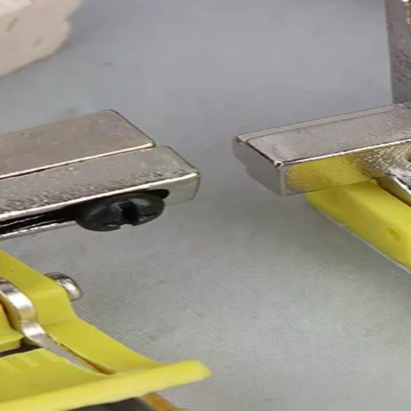 

1 шт./1 компл. KT-18 прижимная лапка для швейной машины с пластиковой прижимной лапкой + отвертка для прижимной лапки для прямой строчки