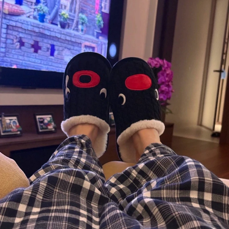 Home Pingu Cooperation Series Knitted Cable Pattern Men'S And Women'S Slippers Indoor Home Warm Shoes Anime Figures Model Gifts - view 3