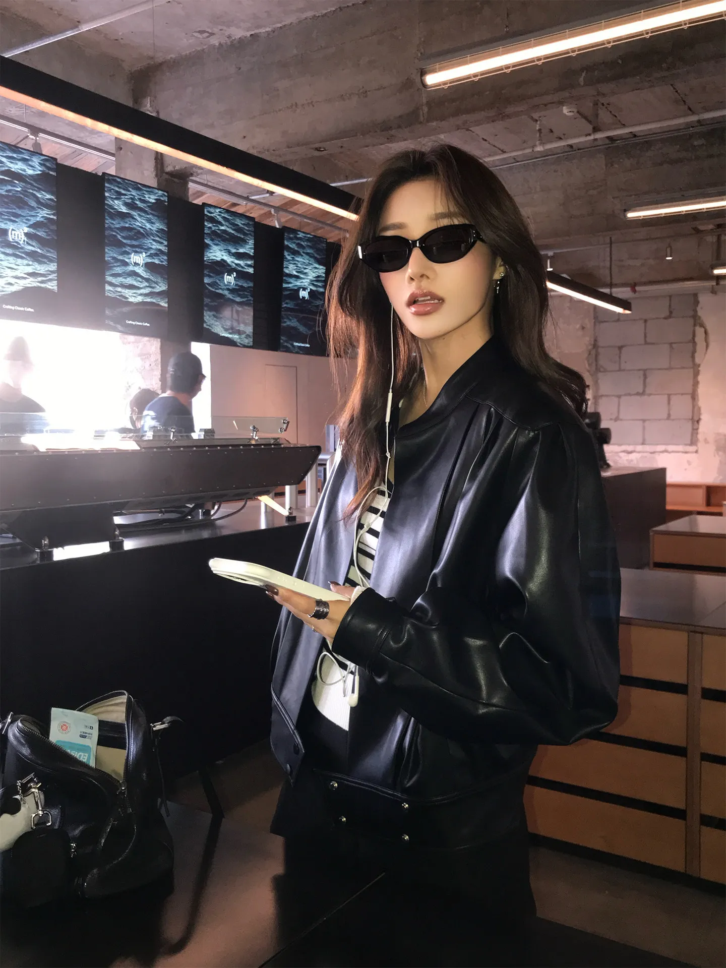  Women's Jennie PU Leather Jaet Spring 2026 New Sle Stand Collar Pleated Waist Cinched ort Coat Casual Sle