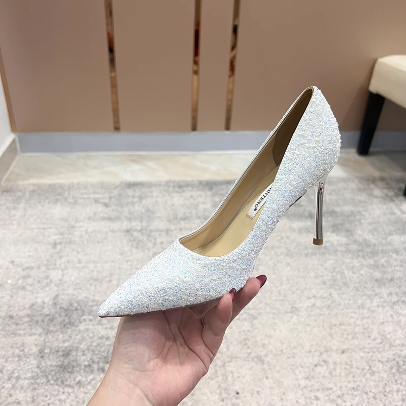 

Spring and Summer New Pointed Shallow Mouth Sequins Sexy Wedding Shoes Thin High Heel Banquet Dress Fashion Versatile Women Shoe