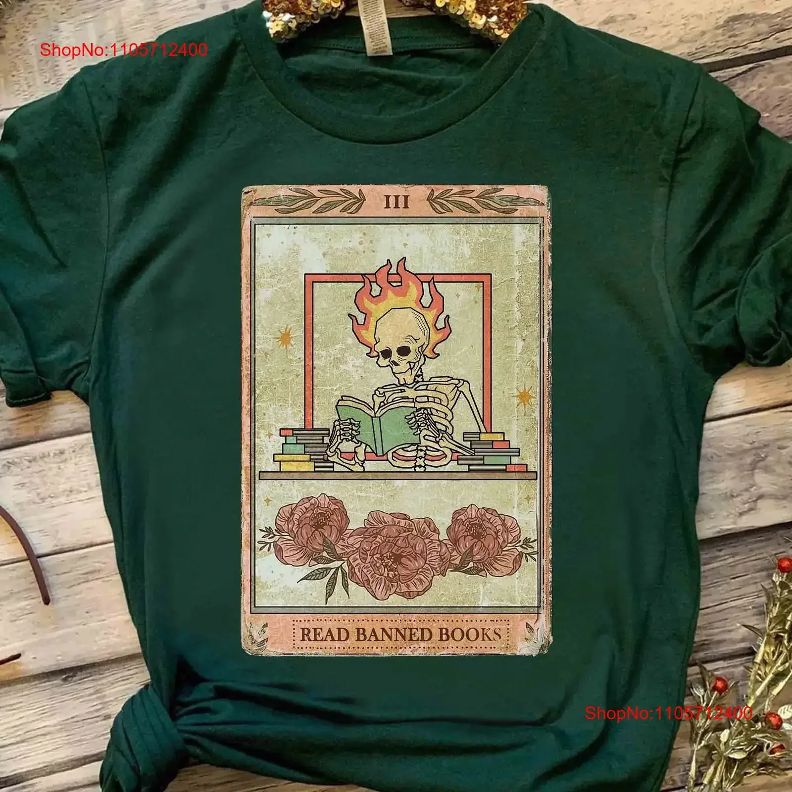 Skeleton Read Banned Books Tarot Card Retro T shirt Bookworm Librarian Reading Bookish Smut Reader Free vintage Washed homme