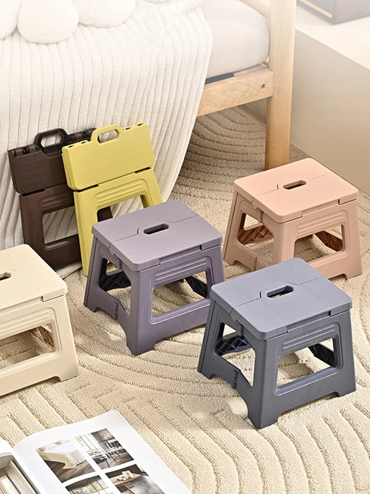 ♥Foldable Plastic Step Stool – Portable Collapsible Stool for Home, Travel & Small Spaces (Assorted Colors)