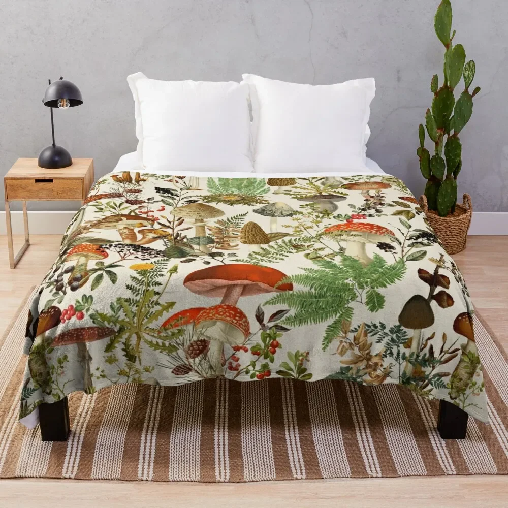 

Vintage Mushrooms Forest Botanical Pattern - beige Throw Blanket Picnic Winter beds Blankets