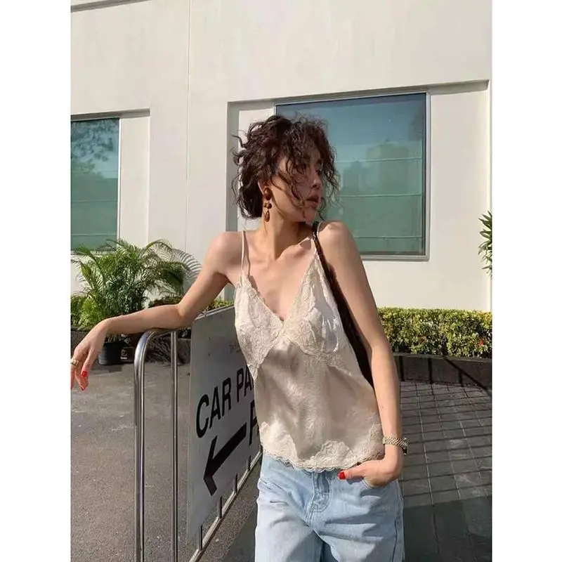 Korean Patchwork Lace Cami Top Women Deep V-neck Adjustable Spaghetti Strap Slim Sleeveless Camisole for Vacation Sexy Vest Top