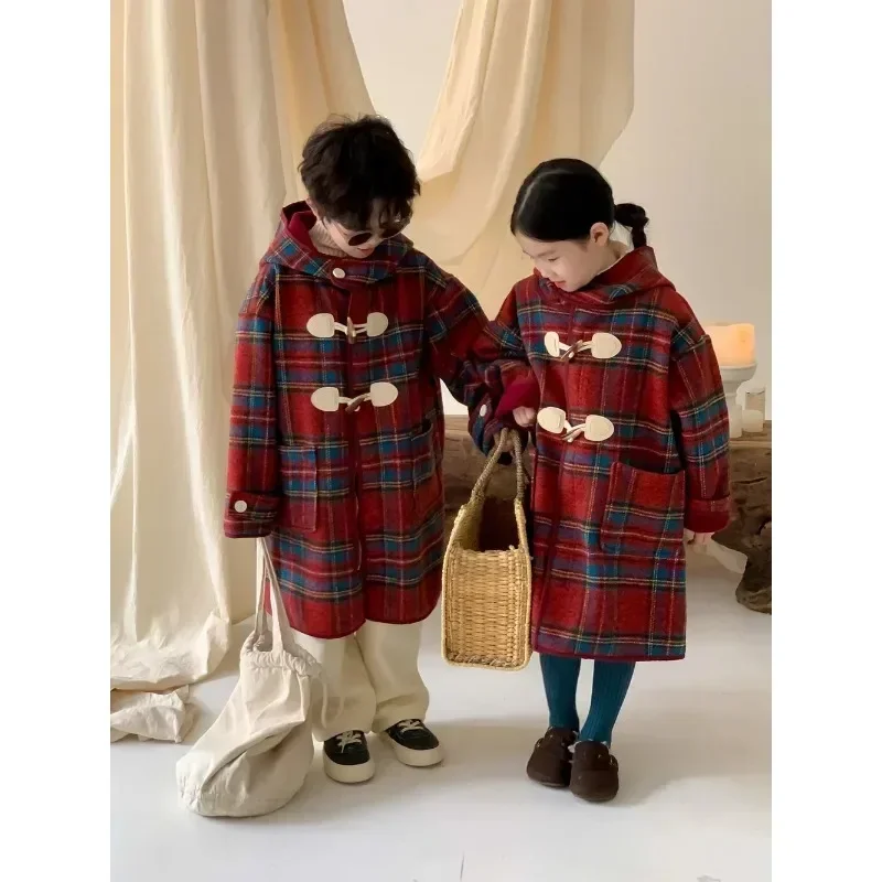 Winter 2025 Korean Kid Girls Coat Cotton Thicken Warm Long Children Girl Outerwear Coat Plaid Horn Button Hooded Kid Girl Jacket