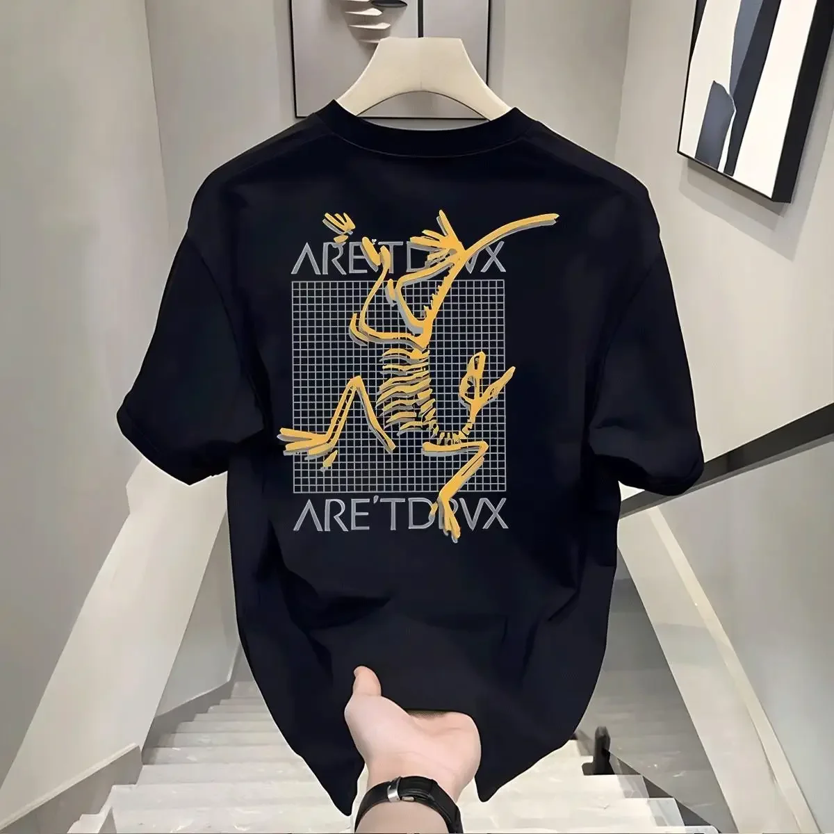

Summer retro and simple printed short-sleeved men's fashion trend is loose 100% pure cotton T-shirts and loose clothing tops
