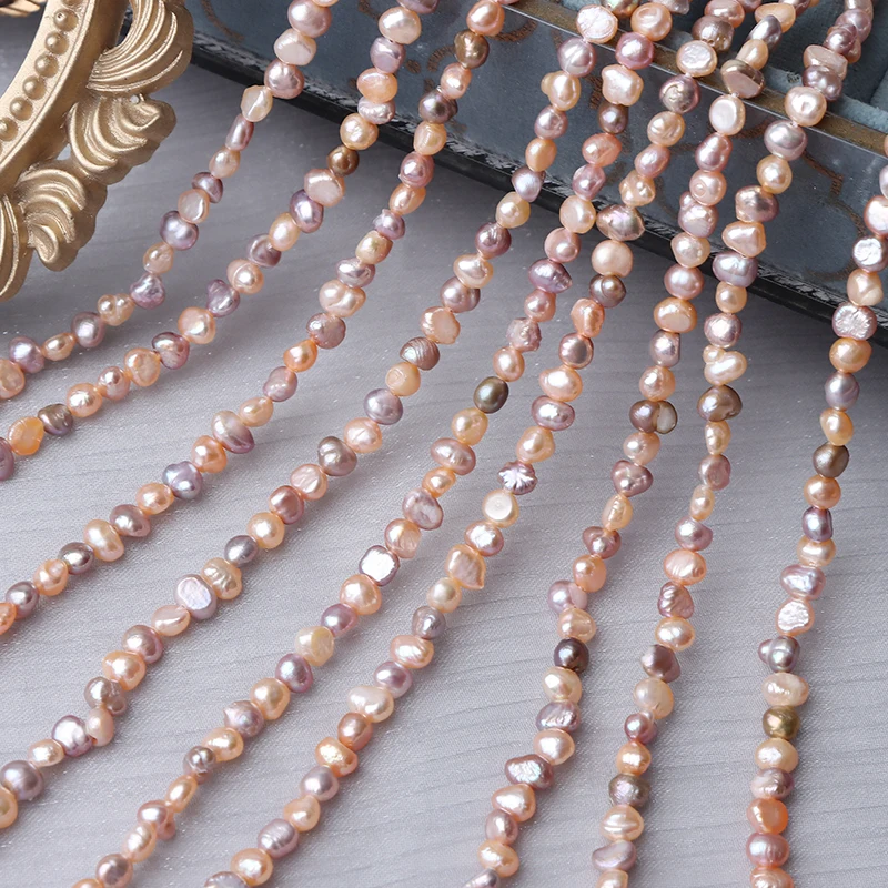 4mm Side Holes, Two-Sided Smooth, Candy-Colored Mixed-Color Baroque Pearls, Irregular Shape, One Strand Approximately 35cm.