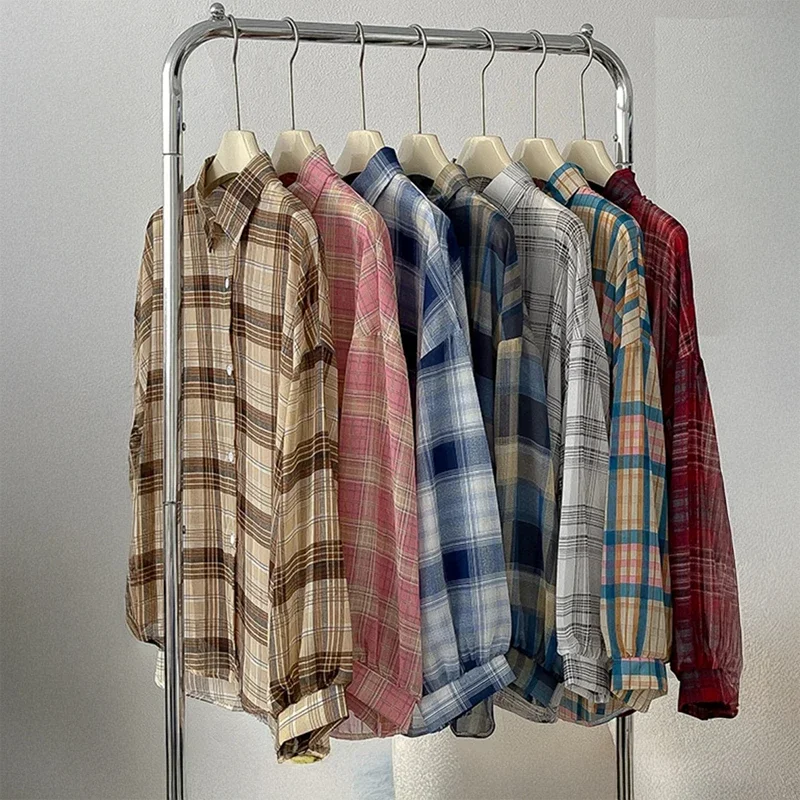 เสื้อเชิ้ตลายสก็อตผู้หญิง ผ้าชีฟองบาง แขนยาว ปกคอปก ติดกระดุม เสื้อทรงหลวมบางเบาสำหรับผู้หญิง