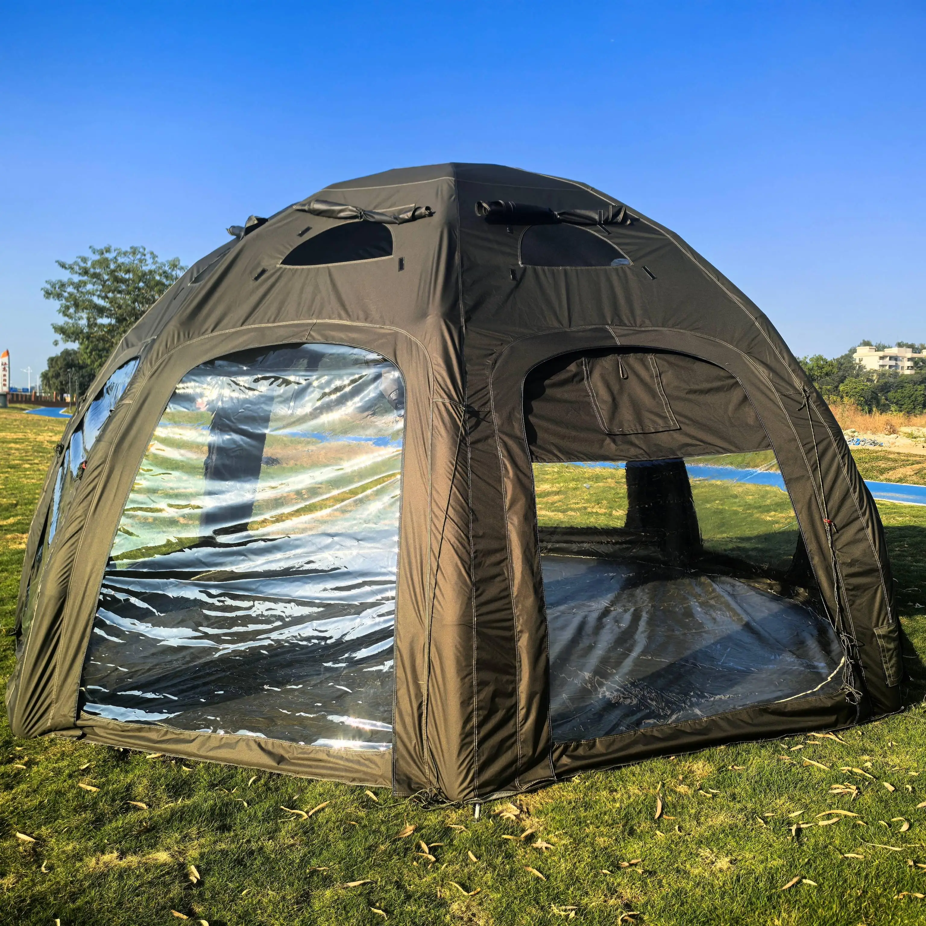 

Automatic Large Inflatable Dome Tent Air Pump One Bedroom Structure for Family Glamping Camping Seasonal Events Canvas Material