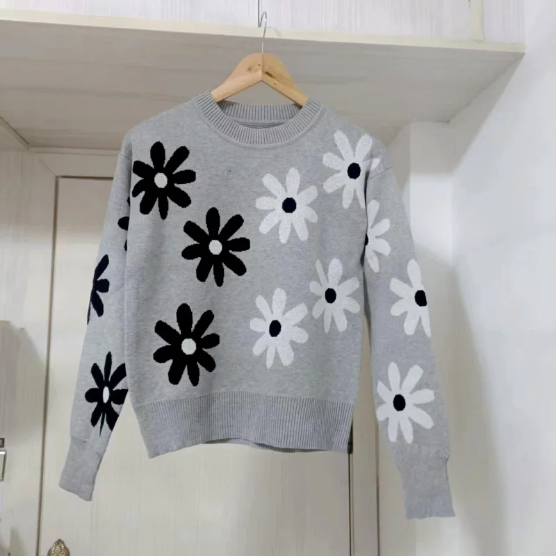 2024 New Daisy Floral Knit Women\'s Sweater Pullover Brand Designer Y2K Korean Fall/Winter Cashmere O-Neck Sandos Women\'s Sweater