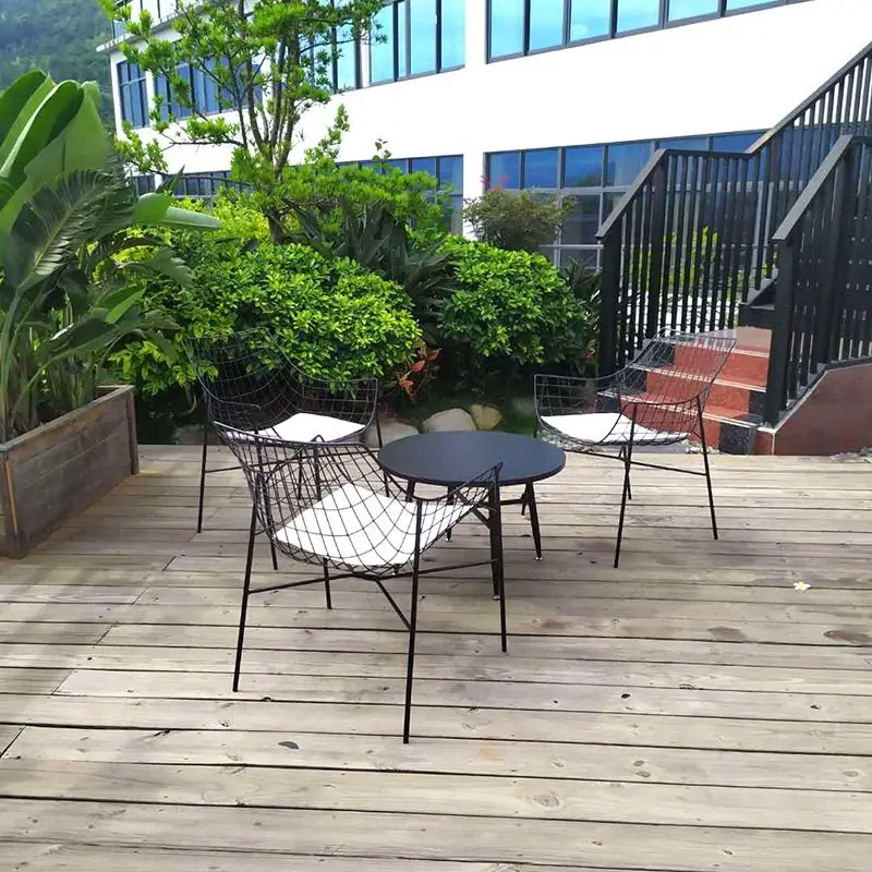 Outdoor leisure table and chair set Garden wrought iron mesh chair Coffee table combination Balcony Garden backrest