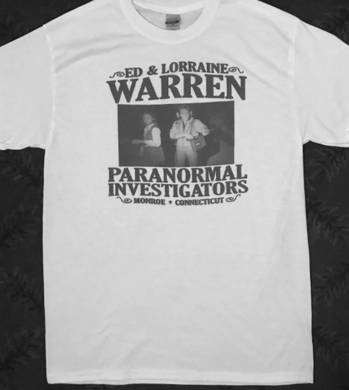 

Белая футболка The Warrens Conjuring Horror Movie
