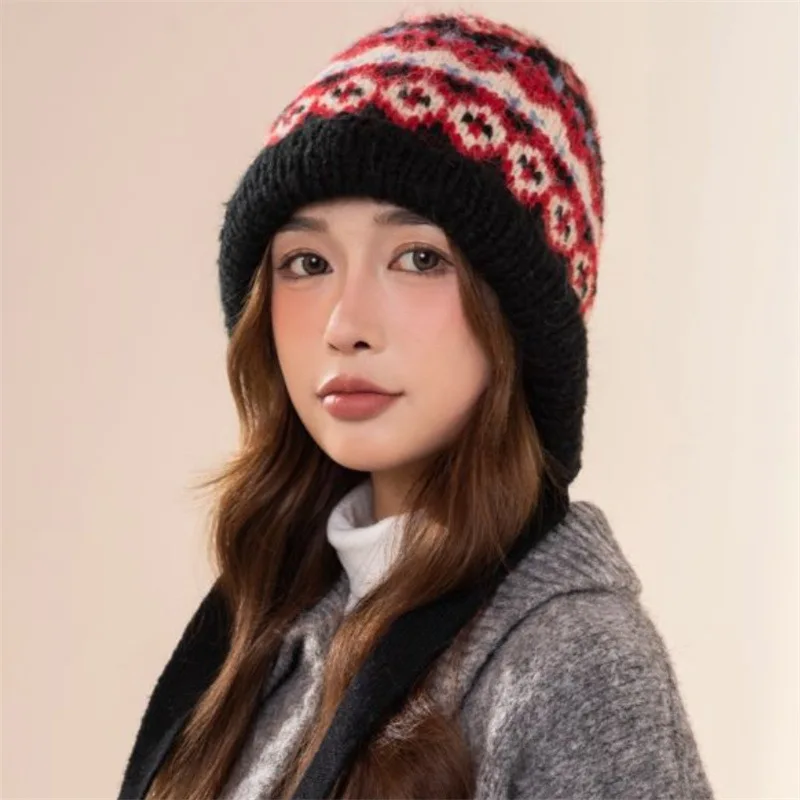 Ethnic Style Striped Splicing Knitted Wool Hat Autumn and Winter Women\'s Thickened Warm and Cold Ear Protector Pullover Hat