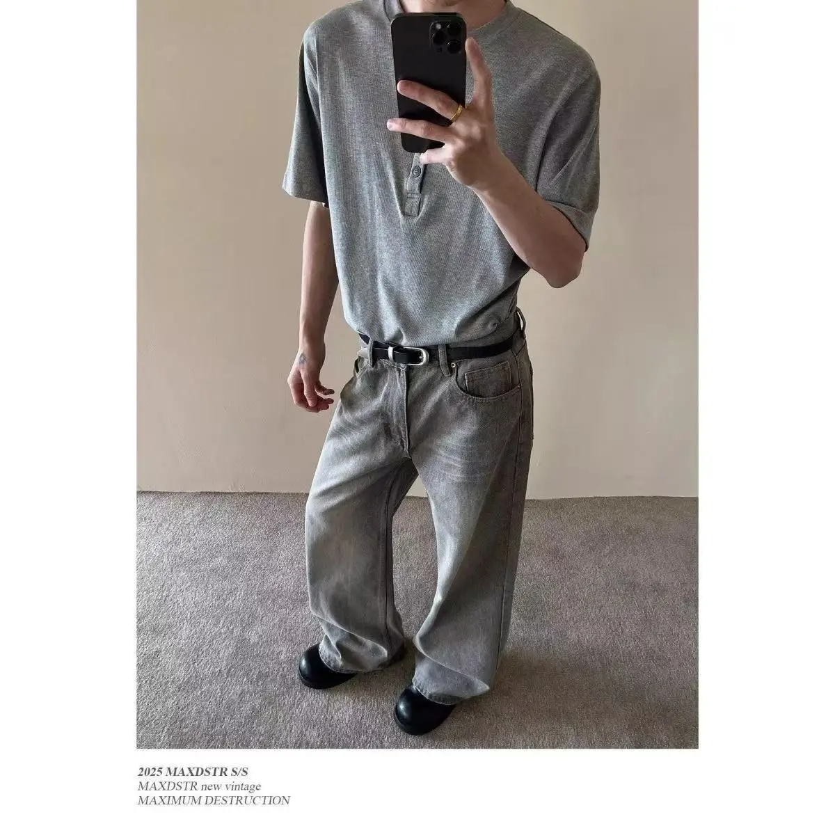 

Мужские и женские свободные джинсы с широкими штанинами, прямые, с завышенной талией, из хлопкового стрейч-денима, с эффектом потертости, светлые.