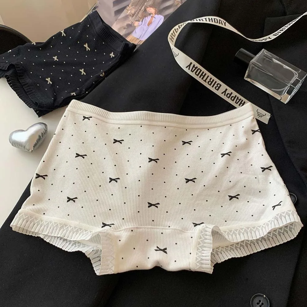 

New Bowknot Seamless Shorts High-stretch Lace Safety Short Pants Seamless Mid Waist Underwear Women