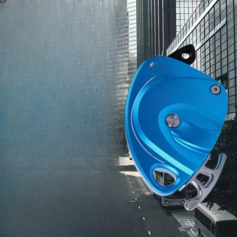 

Electric lift, high-altitude hoisting and handling anti-crash device, rope climbing machine