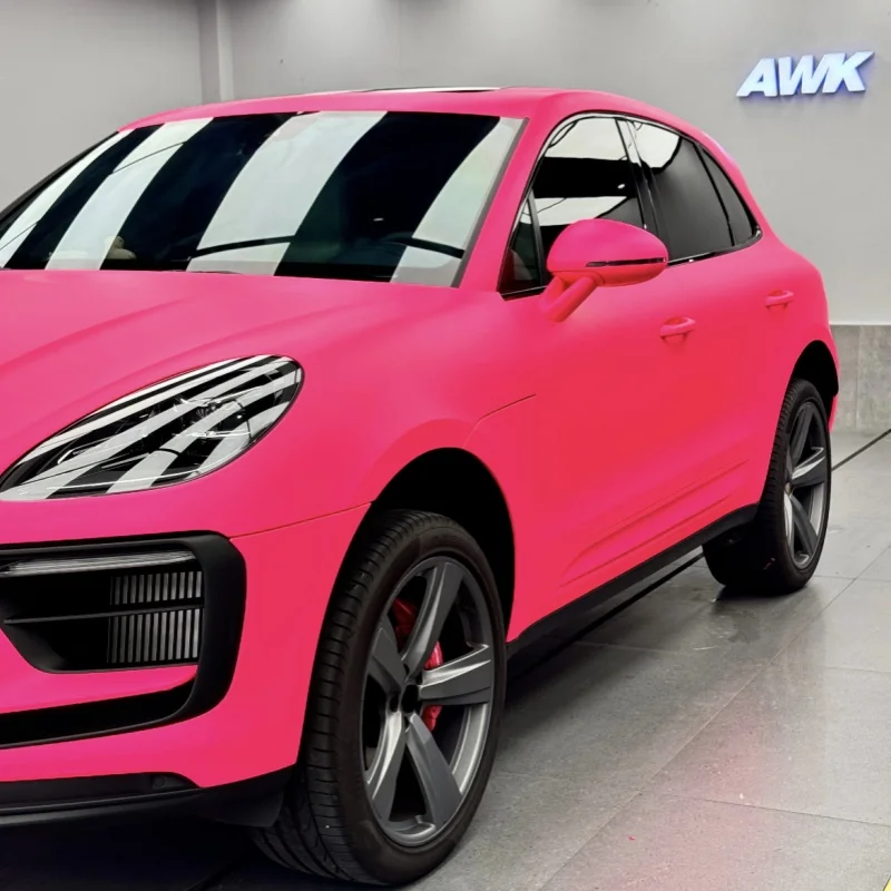 سيارة التفاف فيلم ماتي لامع المرجان الوردي اللون تغيير الفينيل فيلم PET فقاعة الحرة ملصق التفاف اكسسوارات السيارات السيارات الشارات