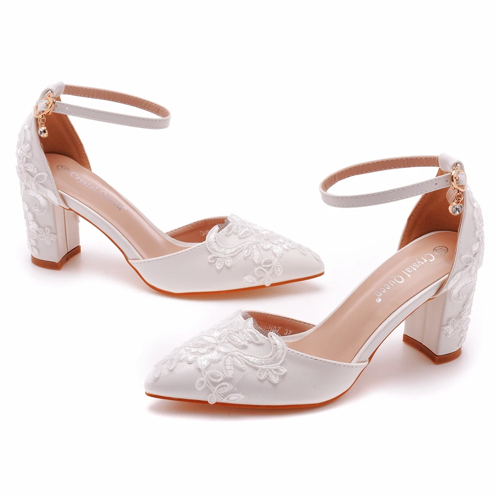 Crystal Queen White Lace Wedding Shoes Thick Flower High Heels Women Bridal With Low Mouth Buckle 7CM Sandals Pumps