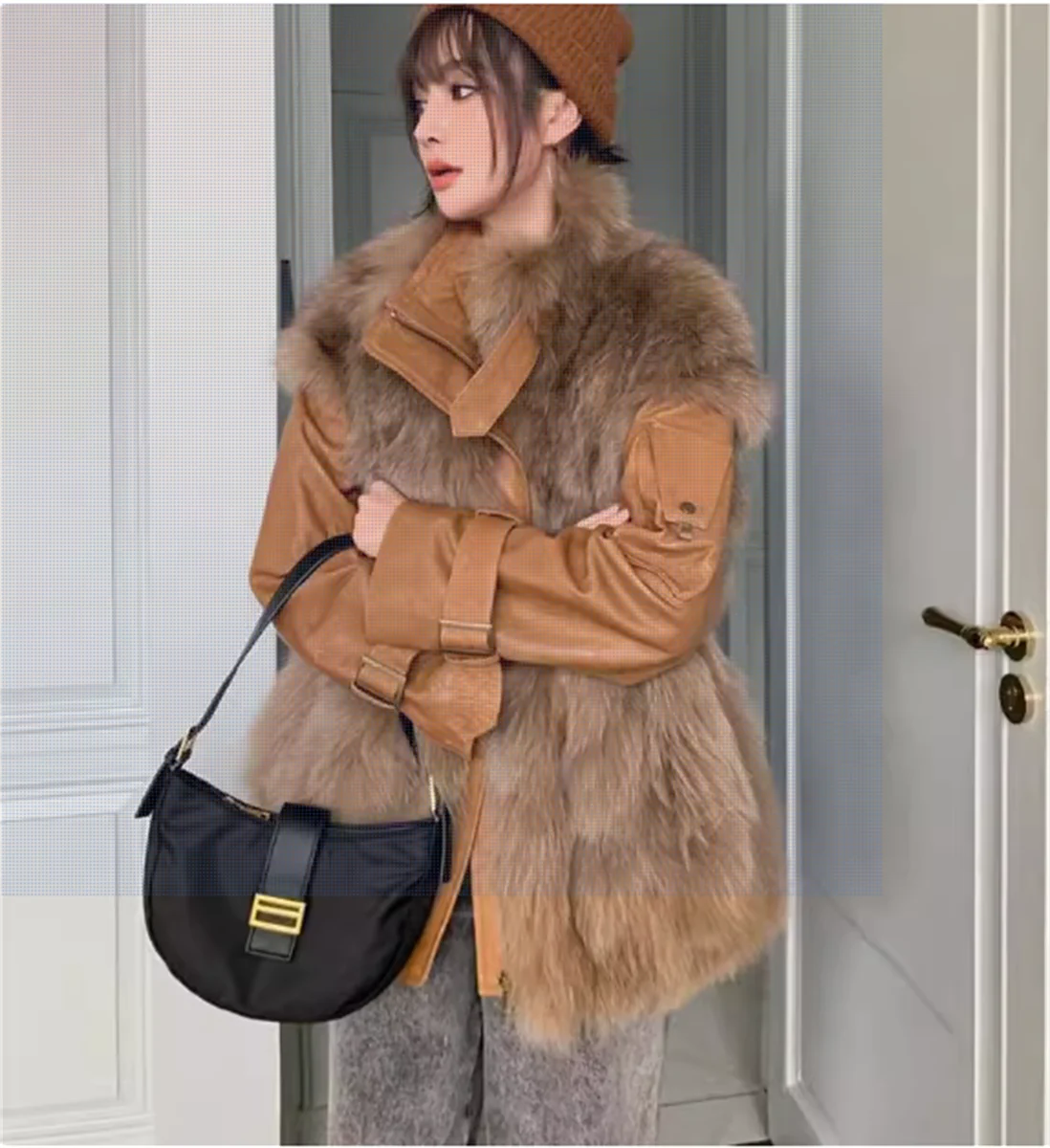 Boutique women's winter new style, medium to long fox fur spliced motorcycle casual fur coat, coat