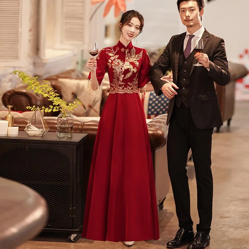 

Chinese Traditional Cheongsam Dress Woman Wedding Bride Dresses Everning Party Long Qipao Wine Red Big Size Compere Outfit