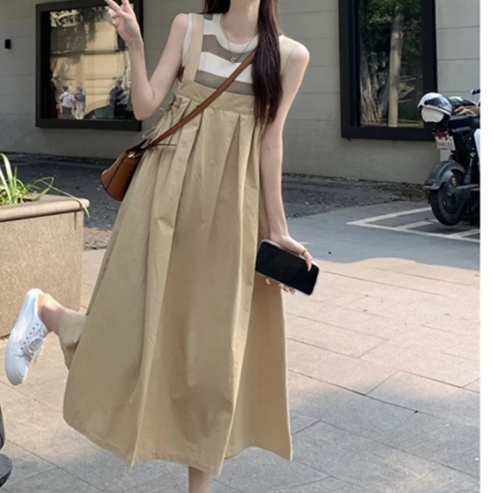 Retro Age Reducing Strap Dress for Women's Summer Fashion Striped Age Reducing Tank Top 2026 New Korean Edition Set Trendy