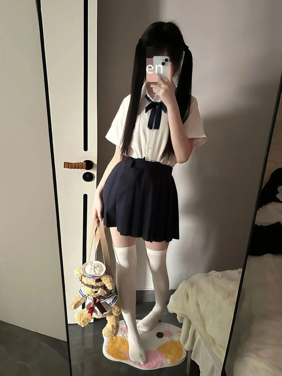 

White Shirt And Skirt Set College Style Uniform for Women Breathable Polyester Material Button Closure Four Piece Set