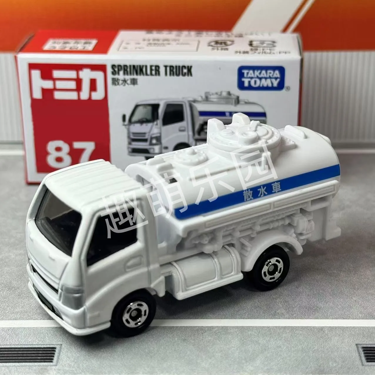 

Takara Tomy Tomica No. 87 Watering Truck Mini Car Toy Alloy car Diecast Model Replica Series Children Gifts Boy Toys