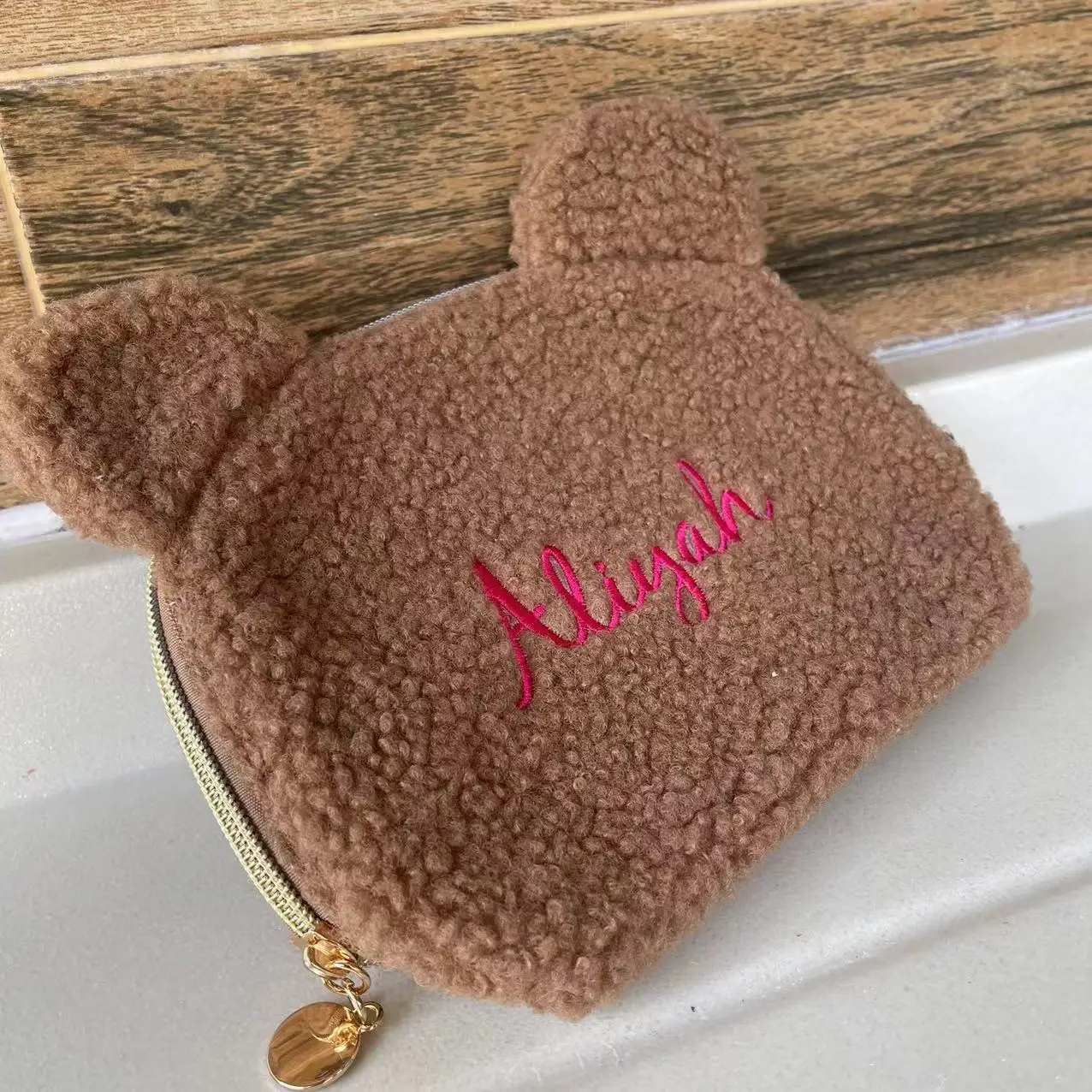 Personalized Teddy Sherpa Makeup Bag | Personalized Makeup Bag | Personalized Travel Bag | Bridesmaid Gift | Wedding Souvenir Gi