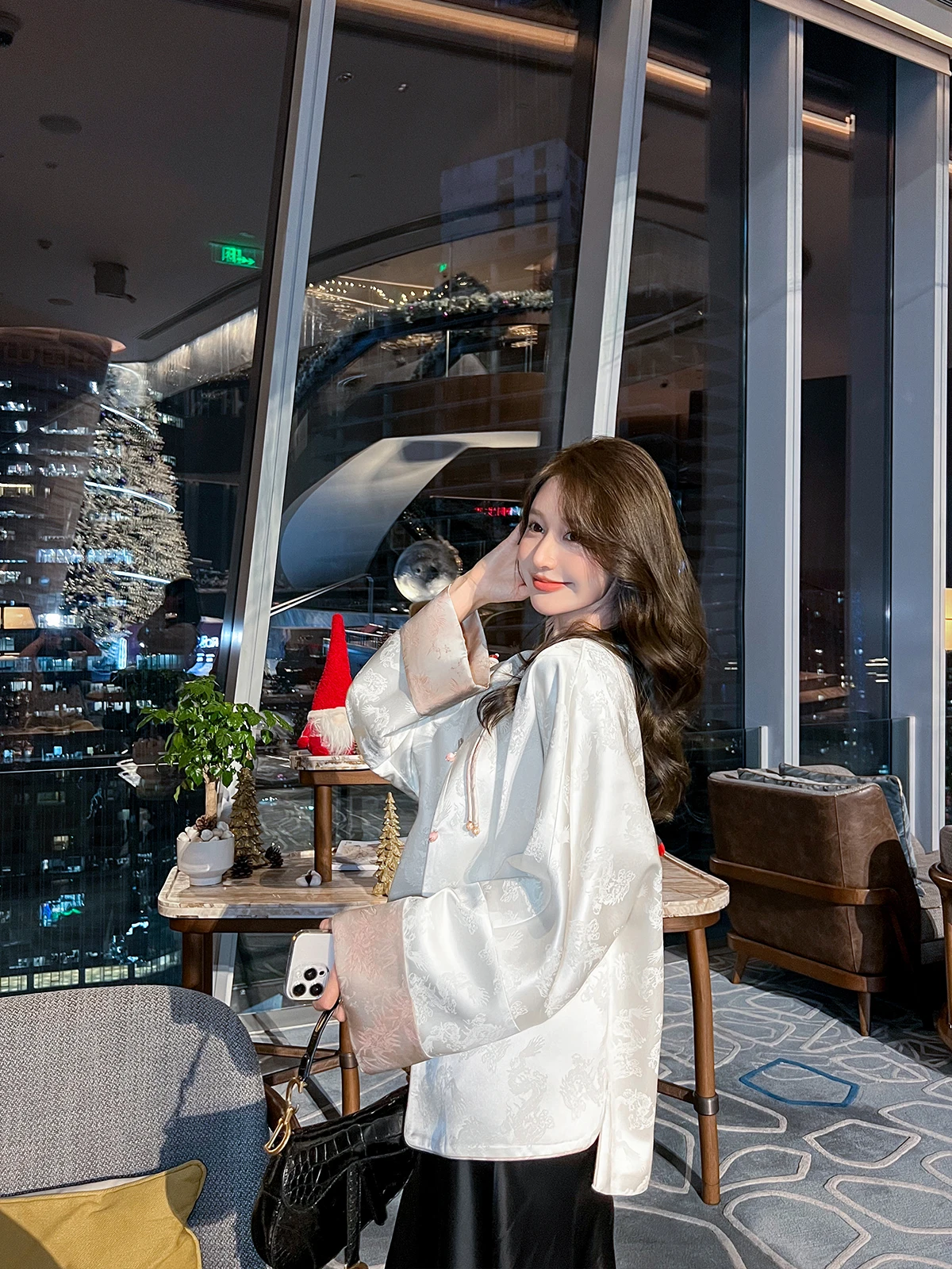 

Новый женский атласный топ из ацетата с вышивкой в китайском стиле, весенний новый дизайн Sensation, маленький винтажный топ высокого класса