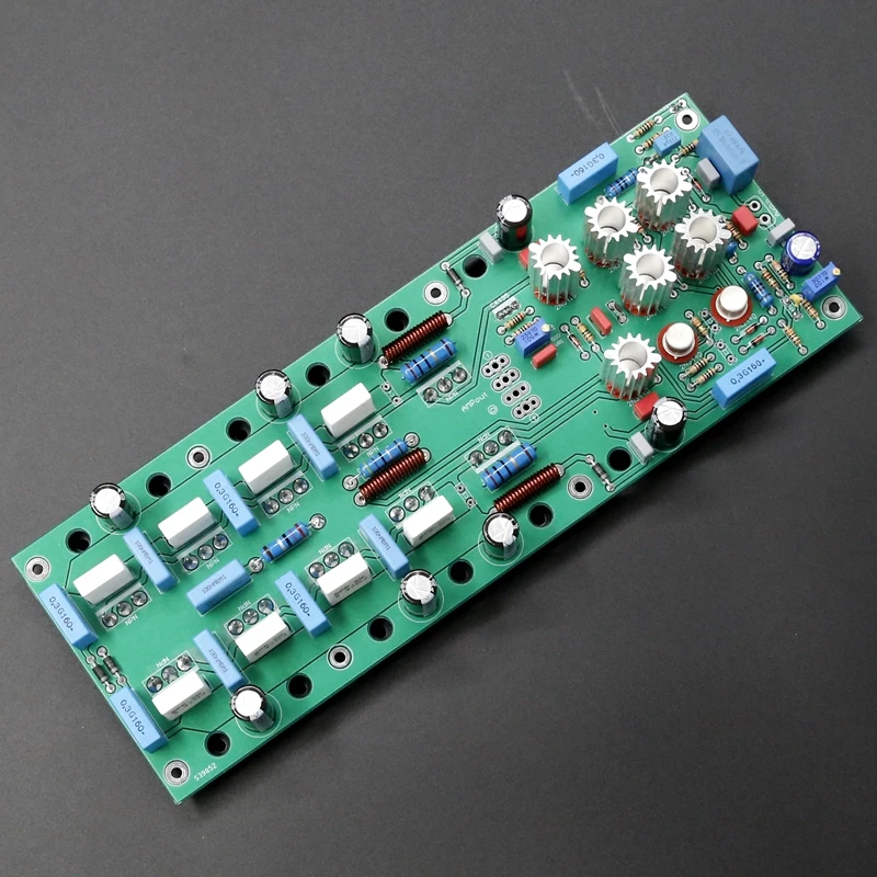 FM711 خط أحادي القناة للمرحلة الخلفية AC52v DC ± 75 فولت مصدر طاقة 250 وات 8 أوم