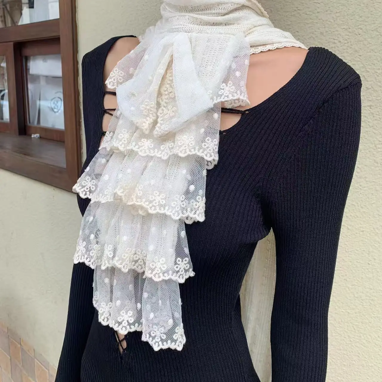 Vintage Court Style Lace Women's Scarf Lace Collar Heavy Work Beige Scarf Stacking Fashion Trendy Sweater Skirt Accessories