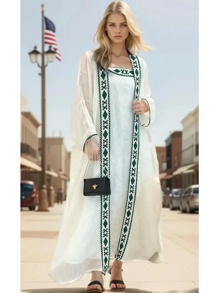 Dubai Arab Two Piece Set Elegant Embroidery Muslim Dress Ramadan Gurban Middle East Turkey Slash-Neck Fashion Abaya Clothes Boho