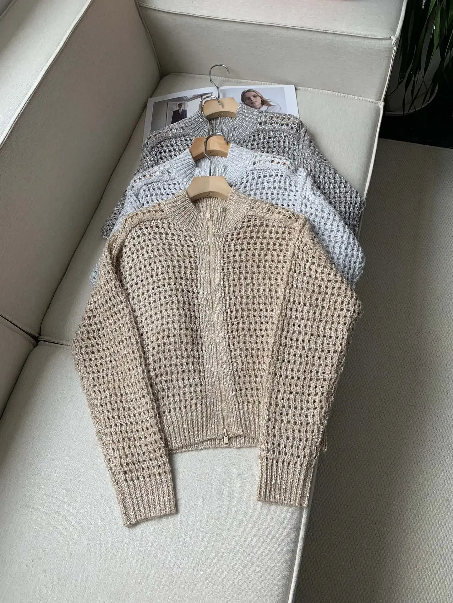 Hollow Out Women's Knitted Cardigan Autumn Sequined Long Sleeve O-Neck Zipper Casual Female Sweater