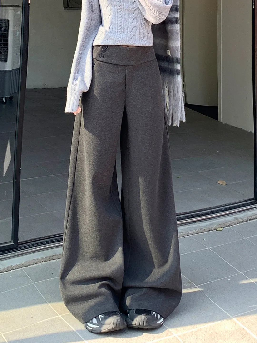 

Женские широкие брюки из темно-серой шерсти с высокой талией, свободного кроя, визуально стройнящие, в расслабленном стиле, длинные, осенне-зимние, весенние, новинка